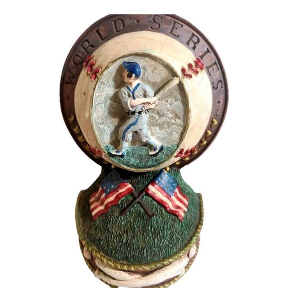 Vintage 'American Collection' World Series Baseball Bookends - Picture 5 of 6